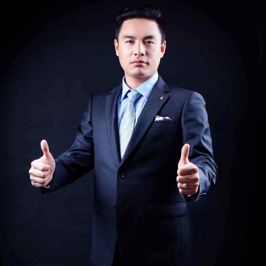 陳新 宏宇門窗總經(jīng)理丨企業(yè)家專訪：心有多大，舞臺就有多大